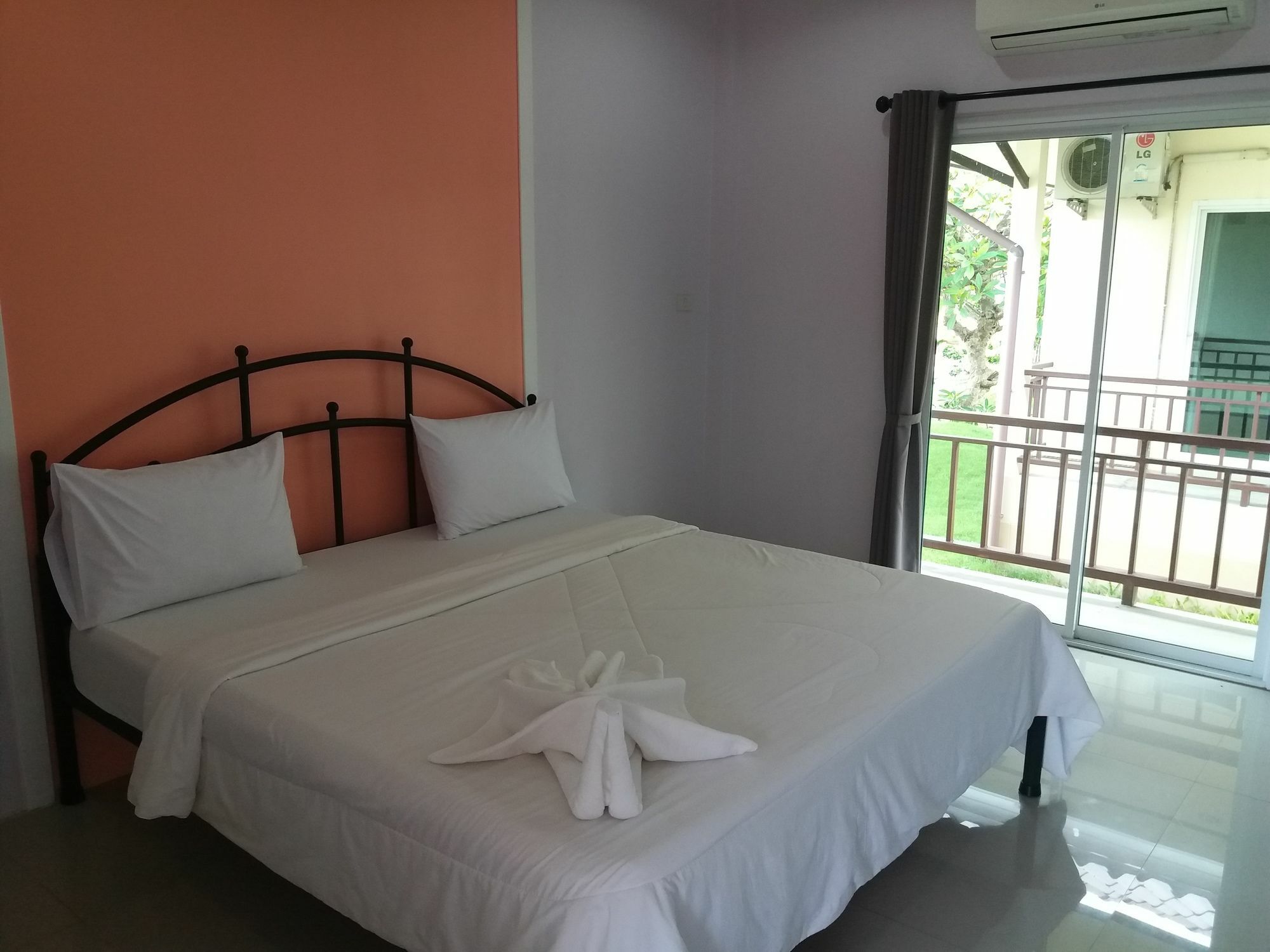 Samsiri Resort Korat Накхонратчасима Экстерьер фото