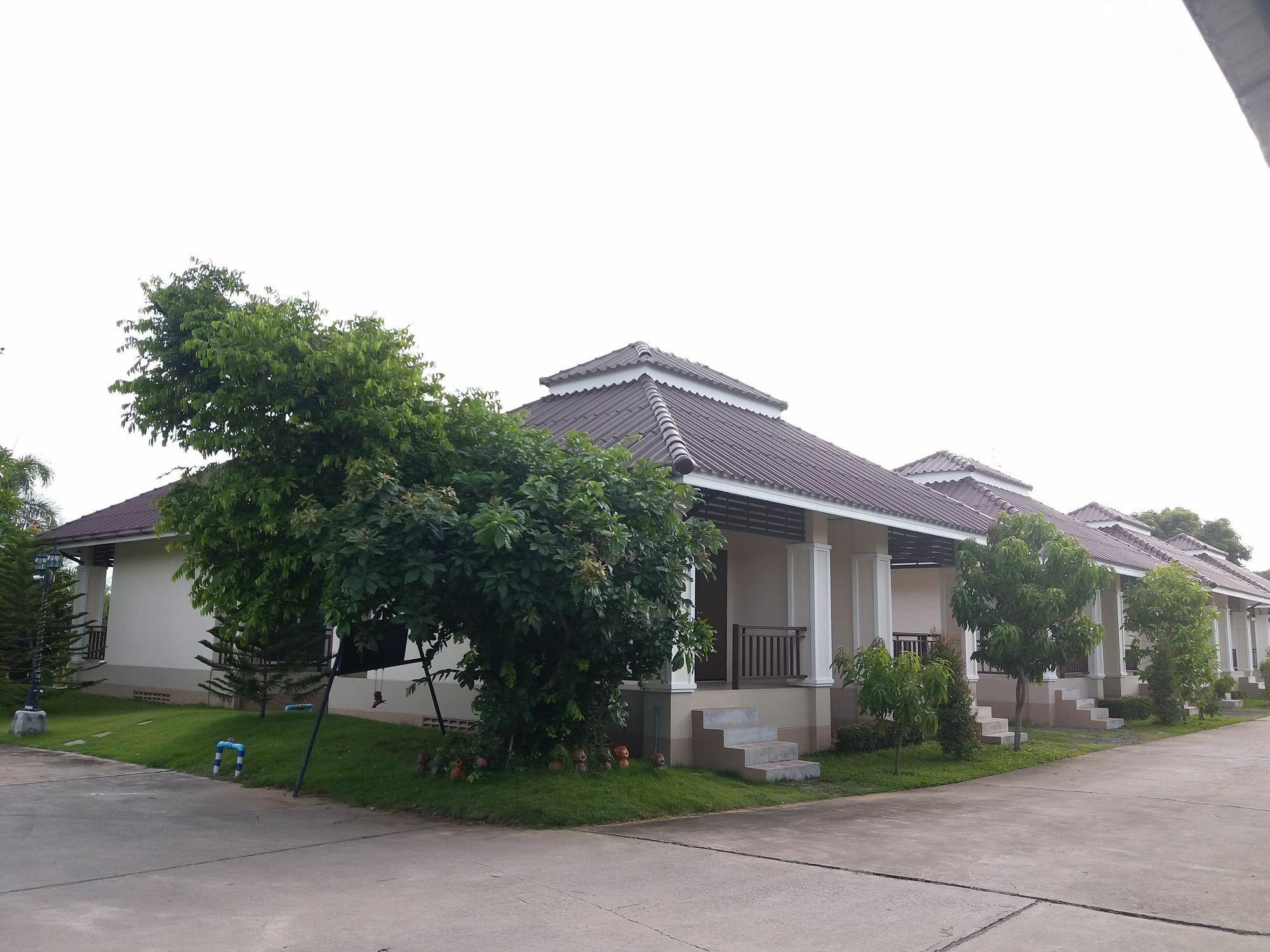 Samsiri Resort Korat Накхонратчасима Экстерьер фото